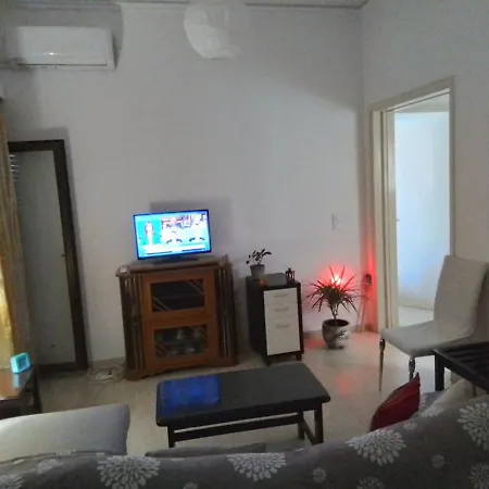 Kiki Apartment Naxos City